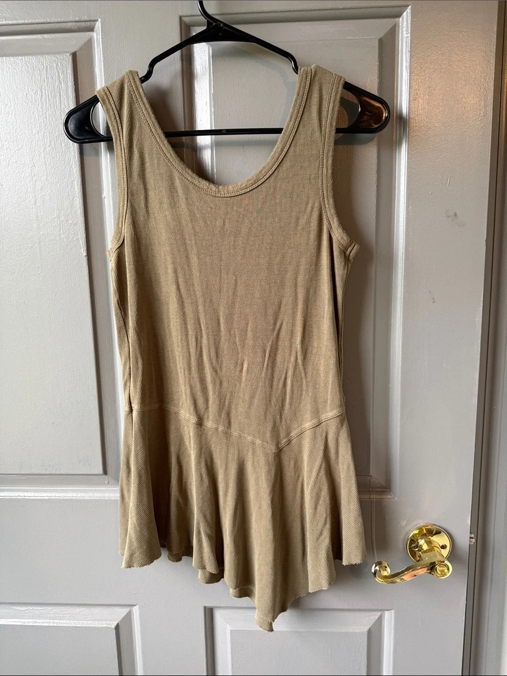 G.I.L.I. Beige Swing Tank with Flared Hem - Picture 3 of 4